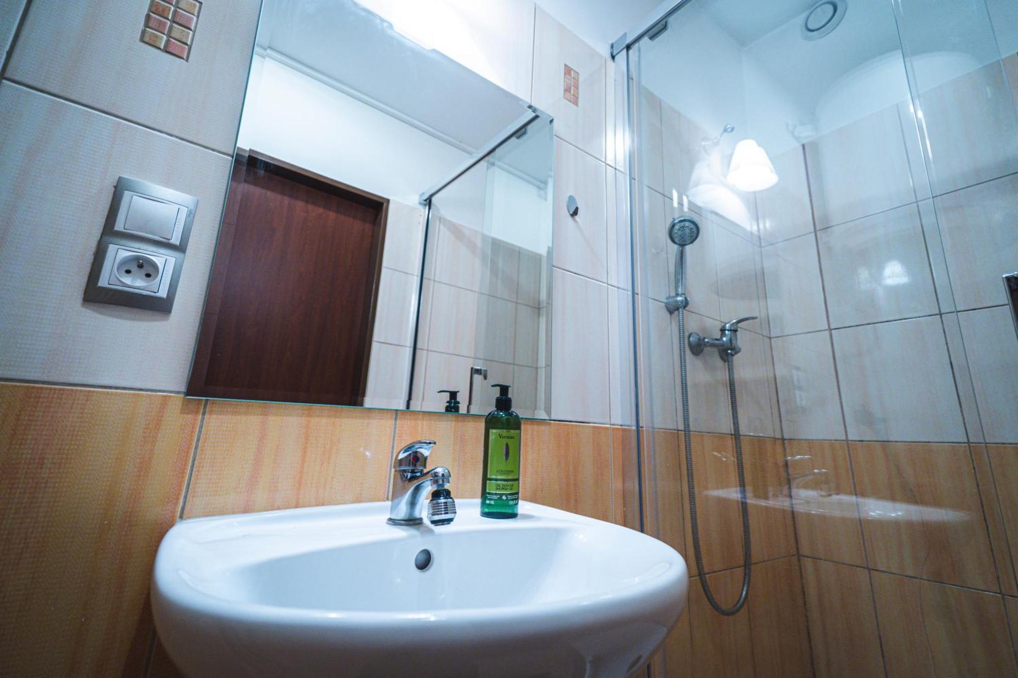 Apartmany V Podzamci 纳霍德 外观 照片